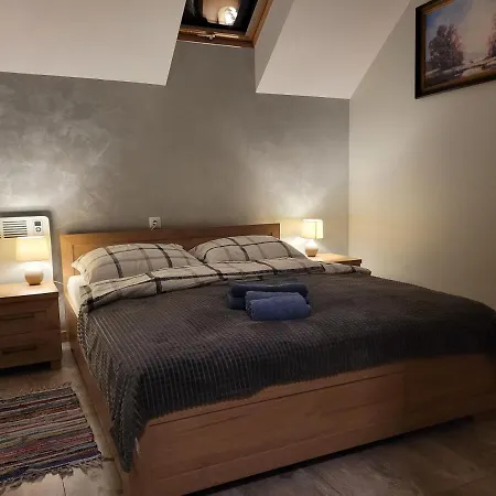 Komarno Ii 아파트